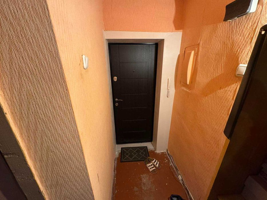 Продаж 2 кімнатної квартири на Алмазному!! Гарний поверх!! Не кутова!!