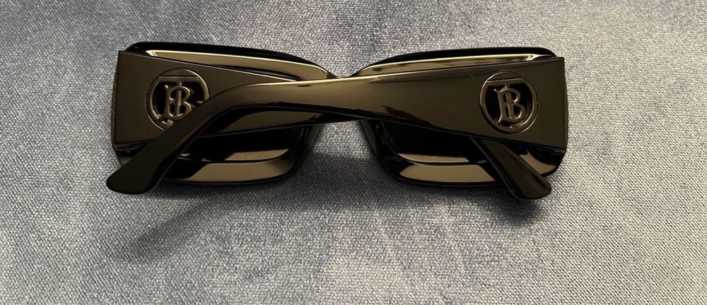 продам очки Burberry ОРИГИНАЛ