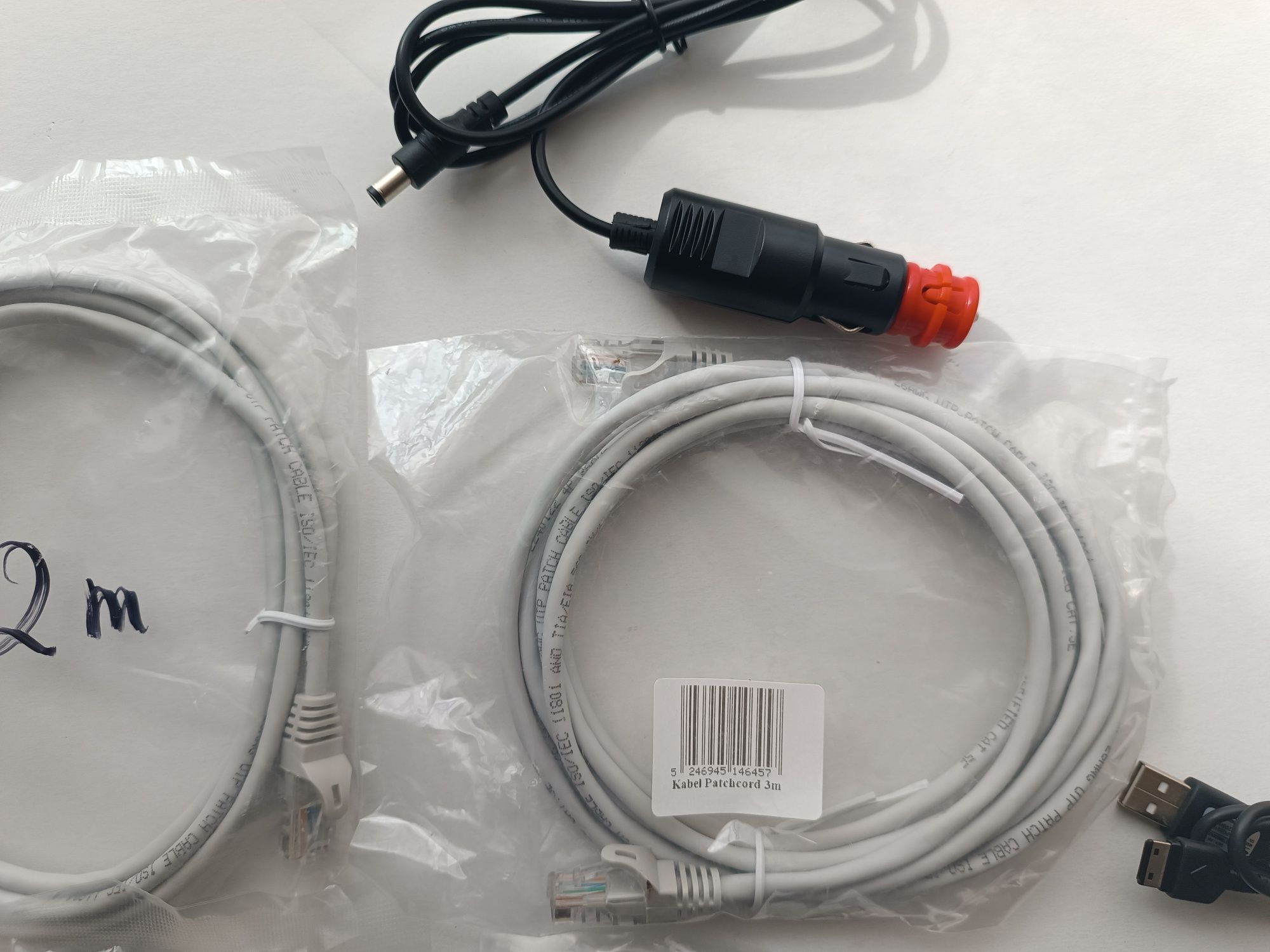 Kable sieciowe LAN i USB