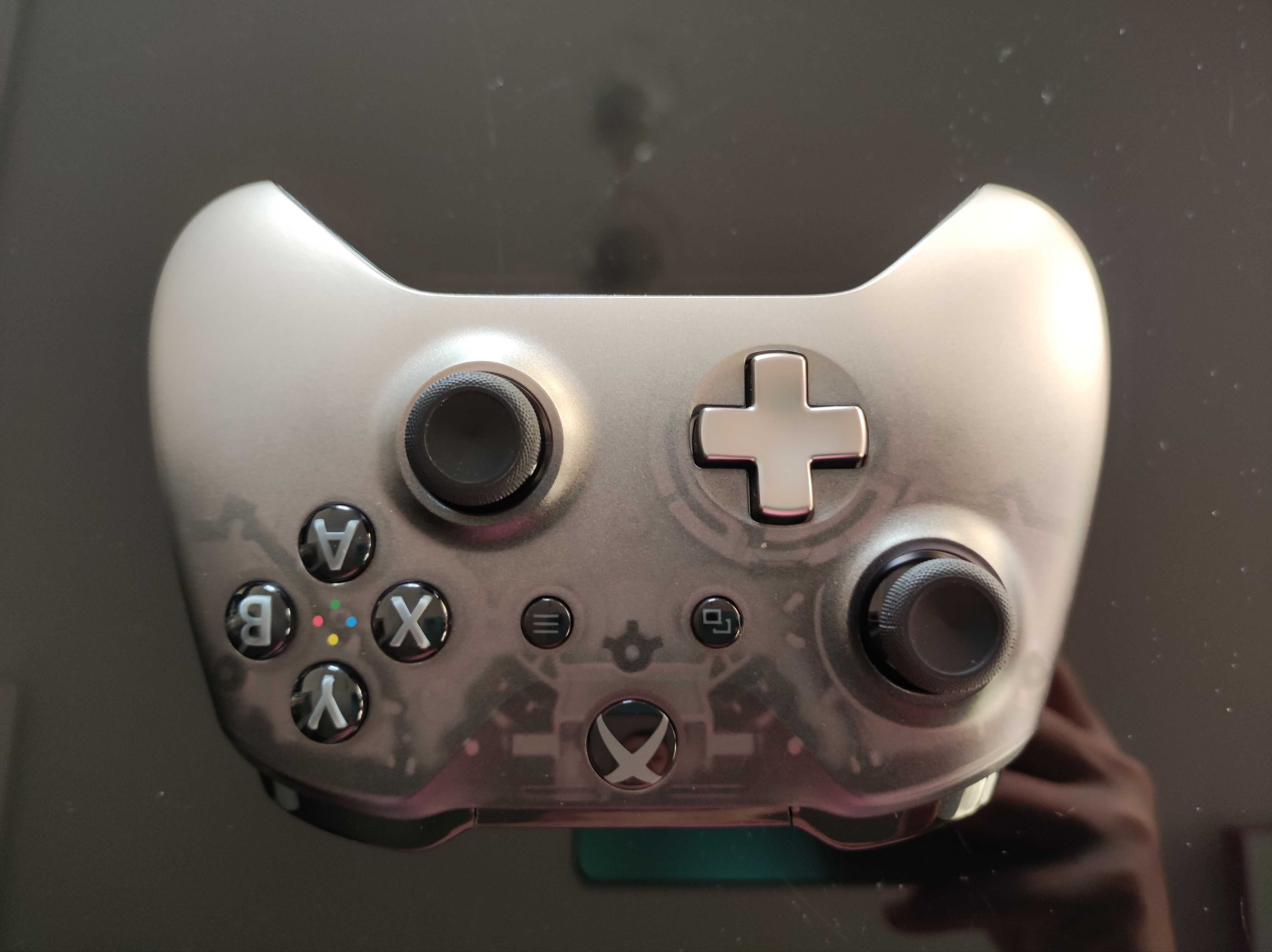Pad kontroler od konsoli Xbox one series Phantom Black Nowy