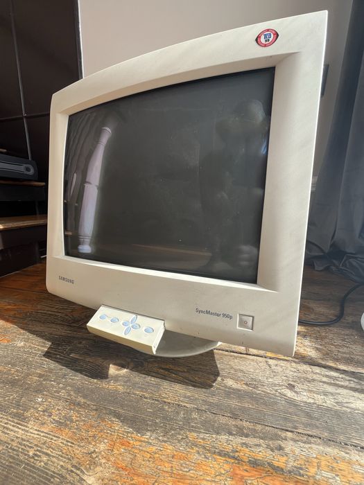Samsung SyncMaster 950p