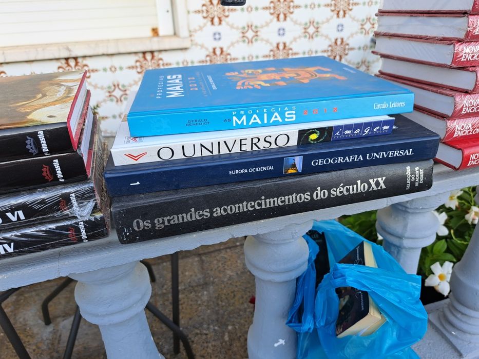 Livros várias coleções
