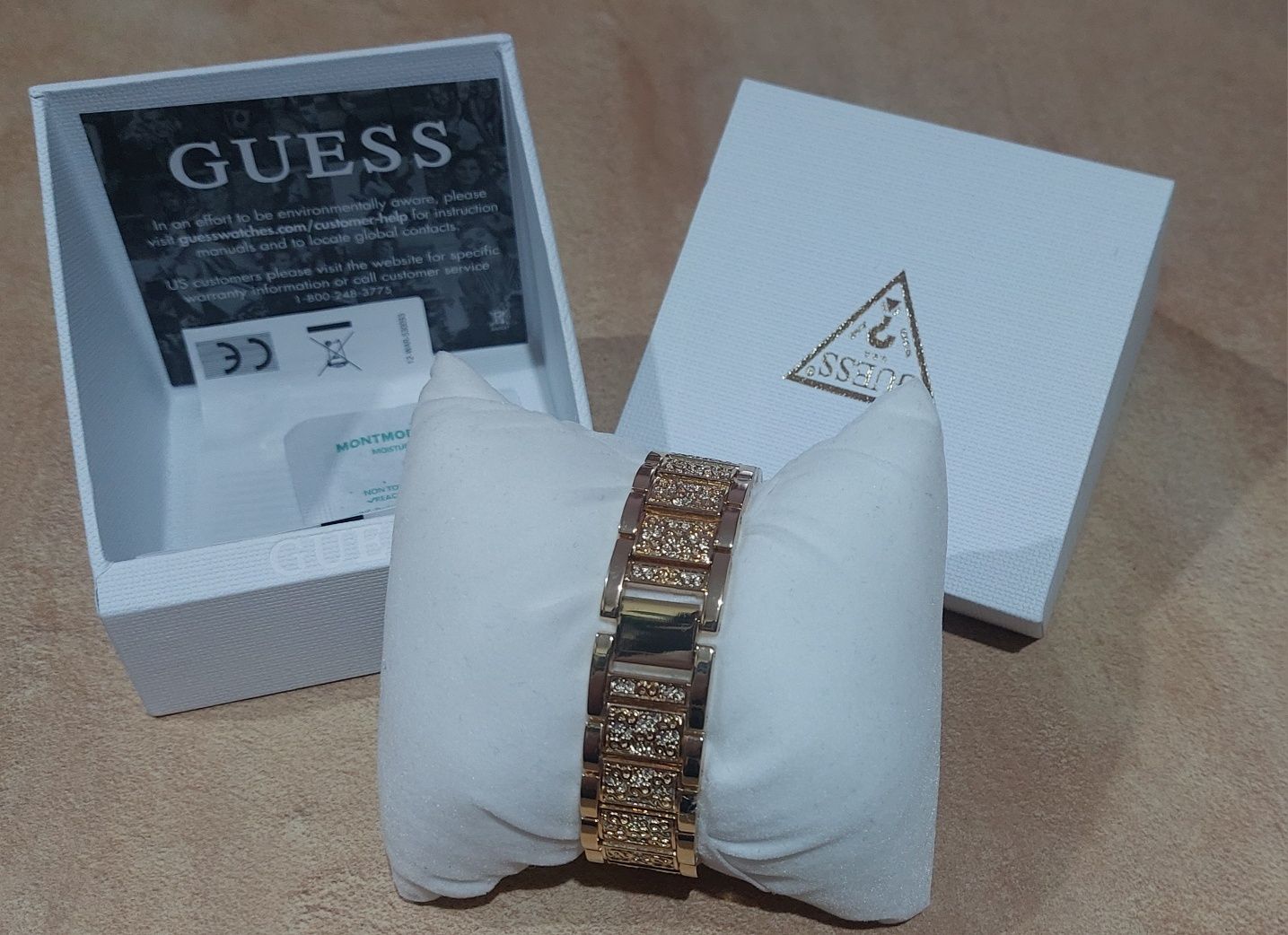 Zegarek marki Guess