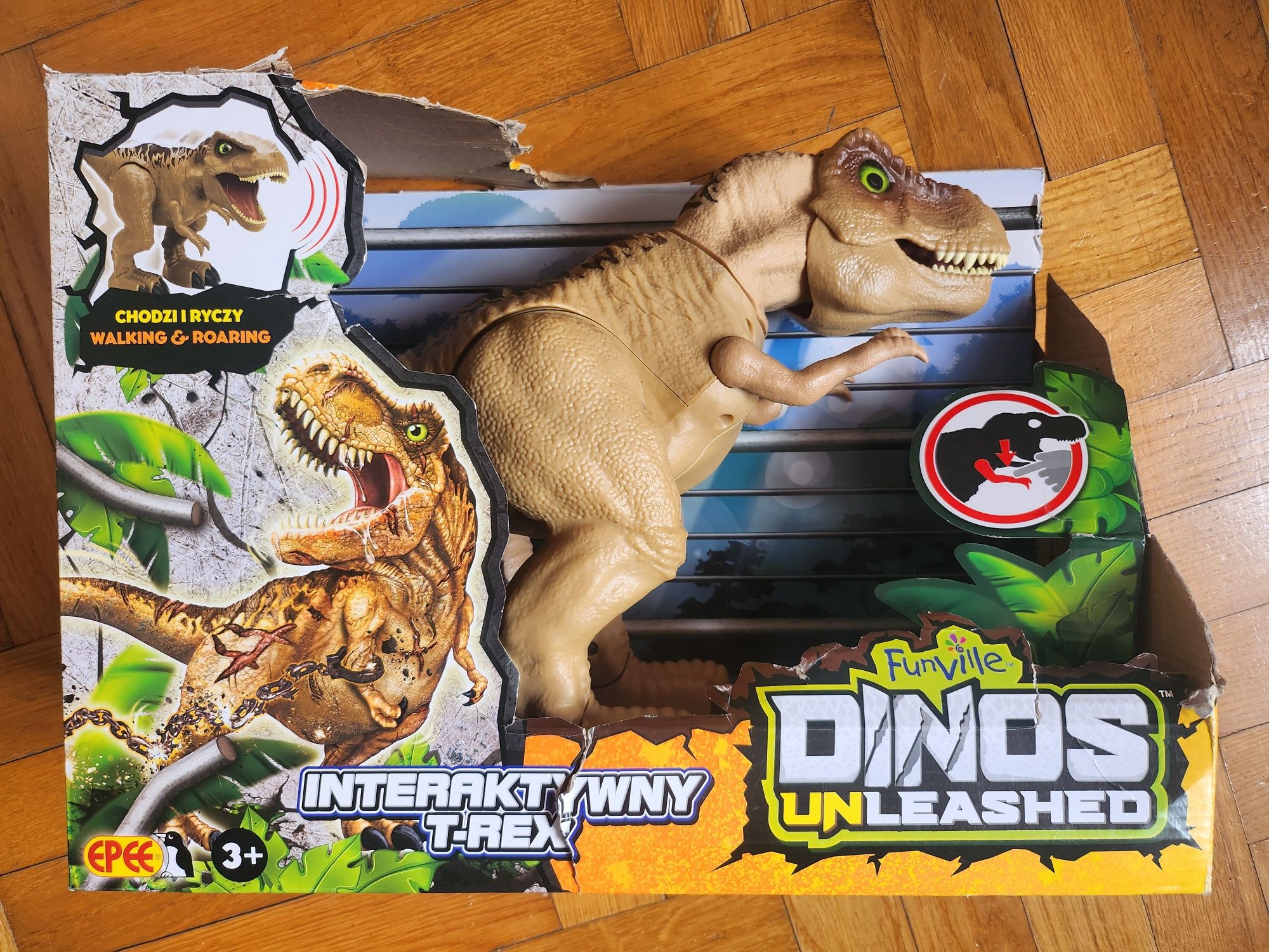 Interaktywny dinozaur T Rex chodzi i ryczy