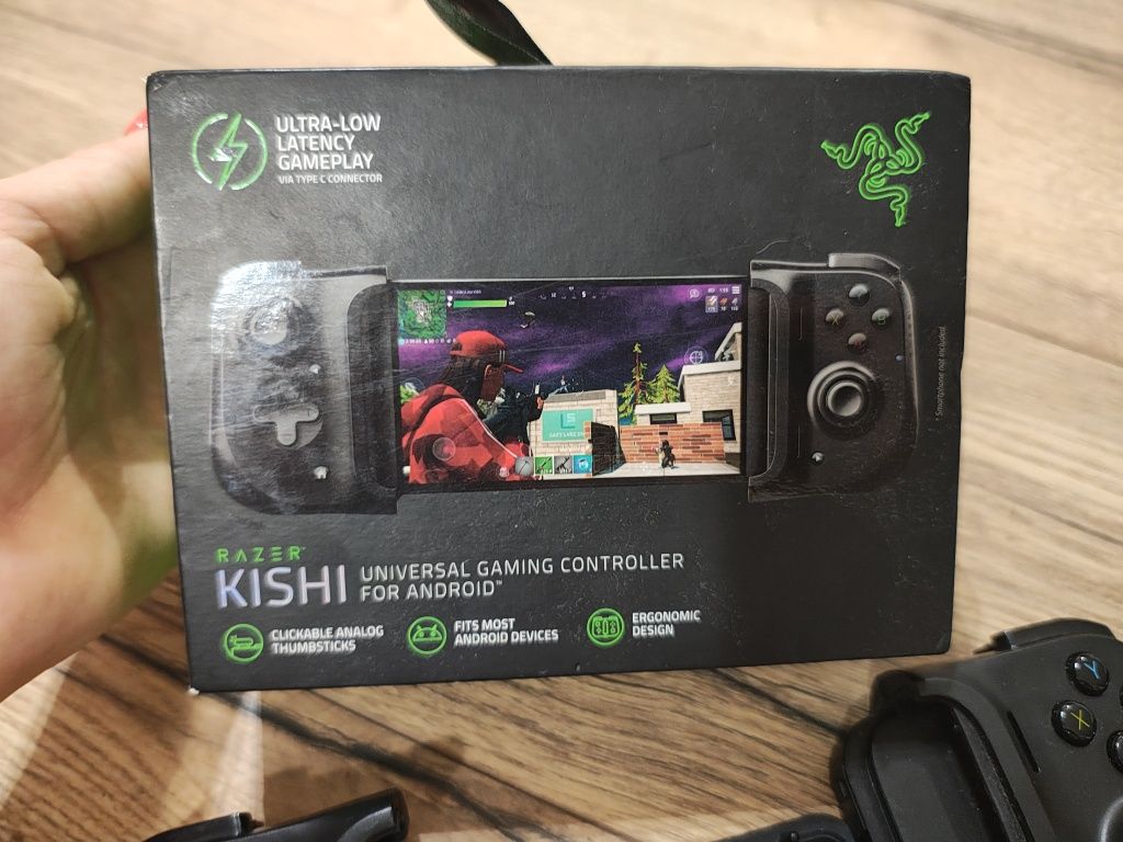 Pad Razer kishi stan idealny USB typ C