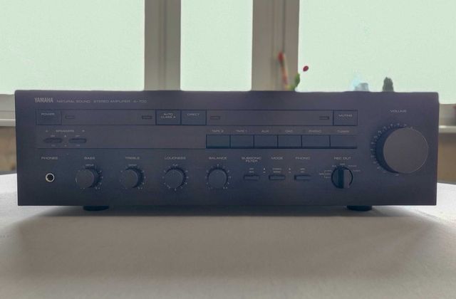 Wzmacniacz stereo Yamaha A-700 super stan A700 A 700
