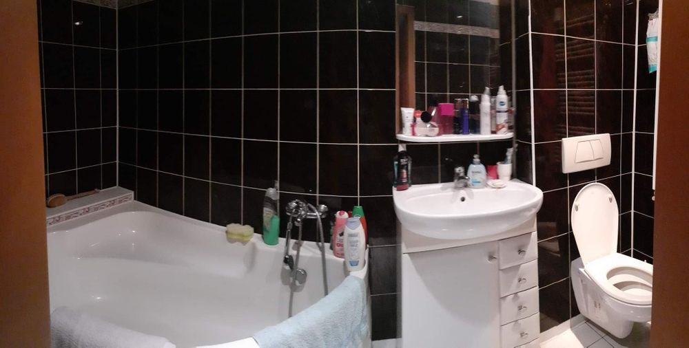 Dom bliźniak Miłkow koło Ostrowca.