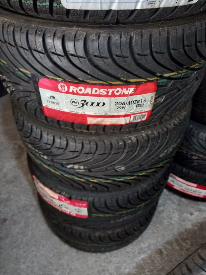 4 pneus Novos 205/40R16 Roadstone