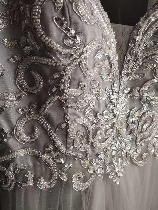 Suknia księżniczka  ( Ślubna, Balowa)