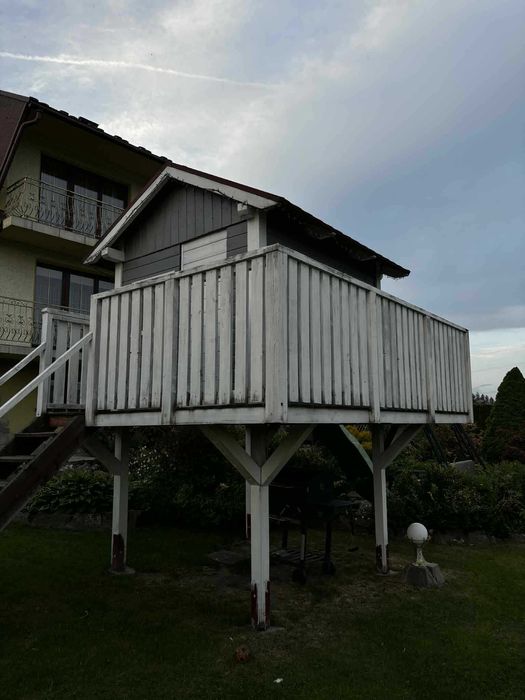 Domek drewniany dla dzieci