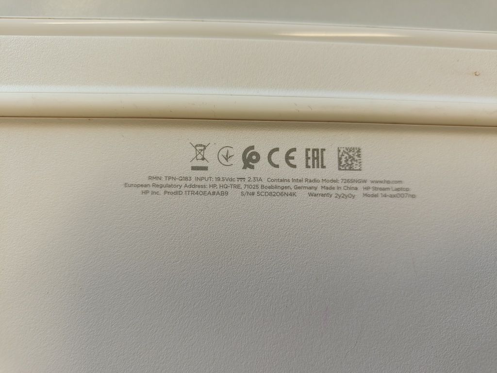 Portátil HP TPN-Q183