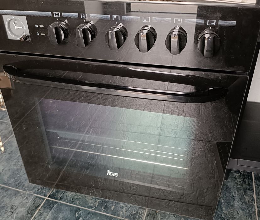 Forno elétrico Teka