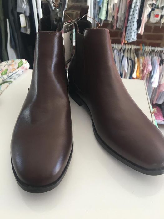 Взуття весняне. Челсі. Primark