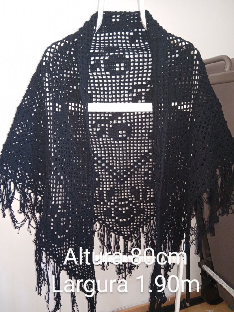 Xaile preto crochê TU