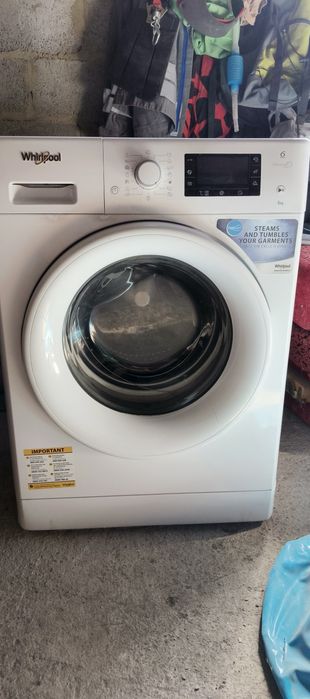 продам пральну машину на запчастини Whirpool