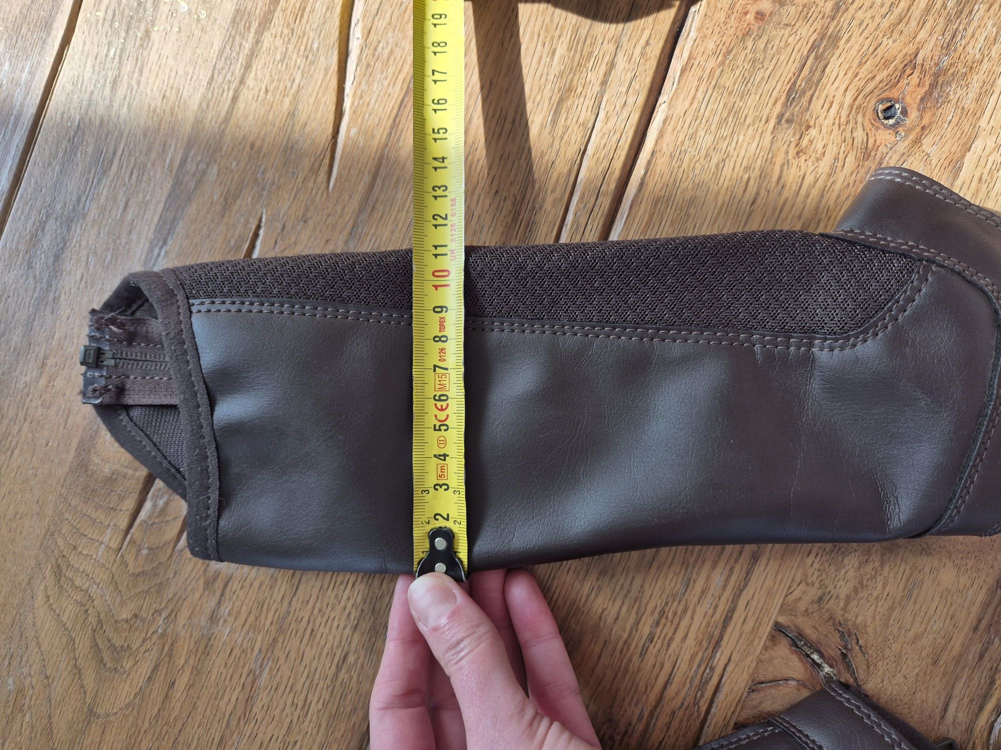 Sztylpy czapsy jeździeckie Fouganza 8 lat 28cm brązowe