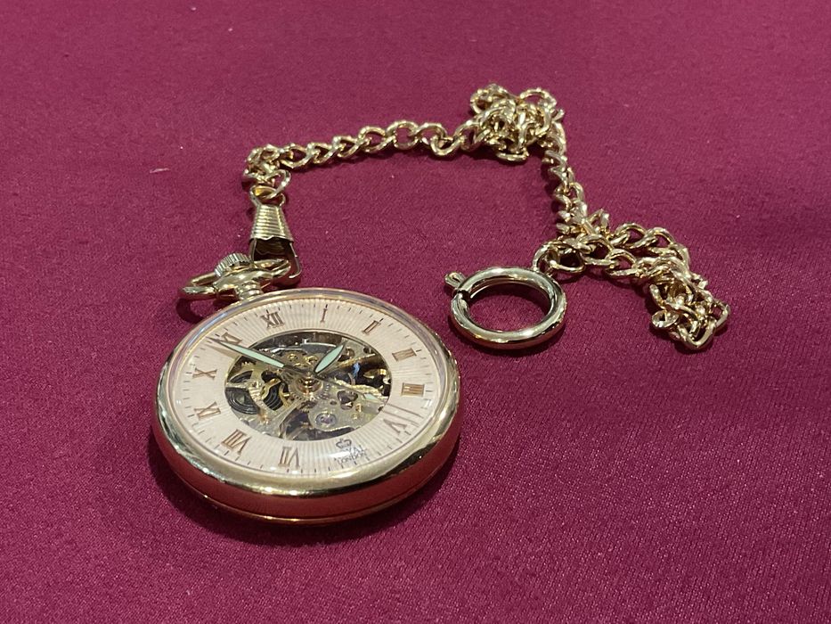 Relógio de bolso marca royal London metal manual a trabalhar ,corrente