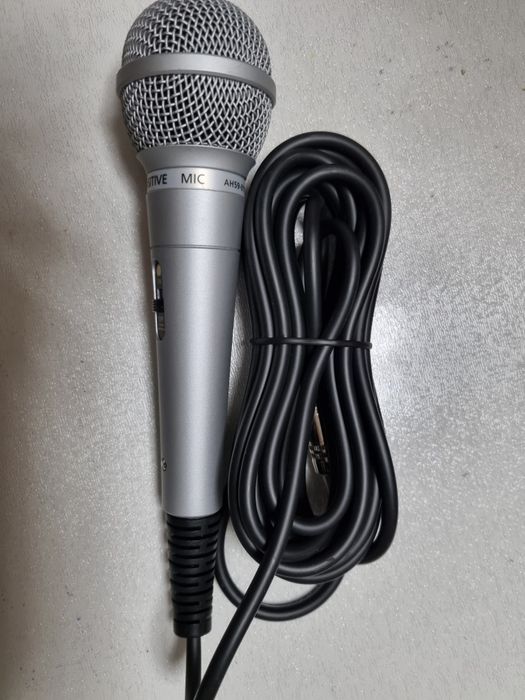 Мікрофон ручний вокальний