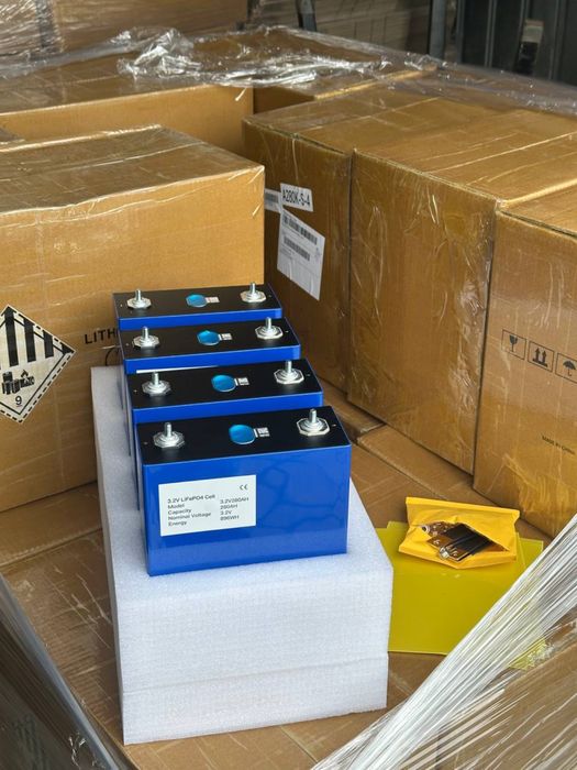 Акумулятори LiFePO4 280 ah 3,2 v 314 ah EVE комірки акуми ячейки у