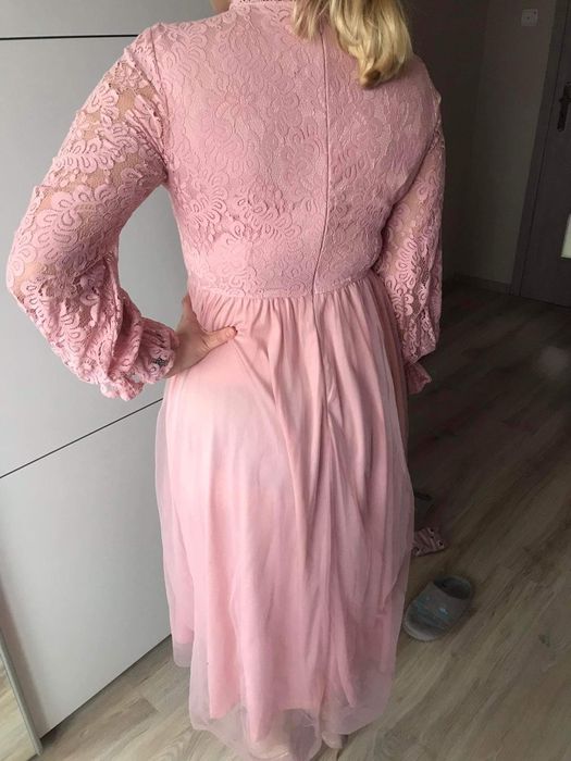 Przepiekna dluga sukienka