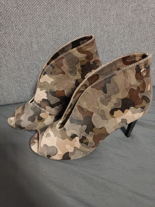 Buty szpilki Carini by Maja Sablewska, r. 38