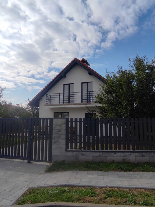 Будинок безпечне котеджне містечко, 25 хв - Київ, М03, озеро, ліс