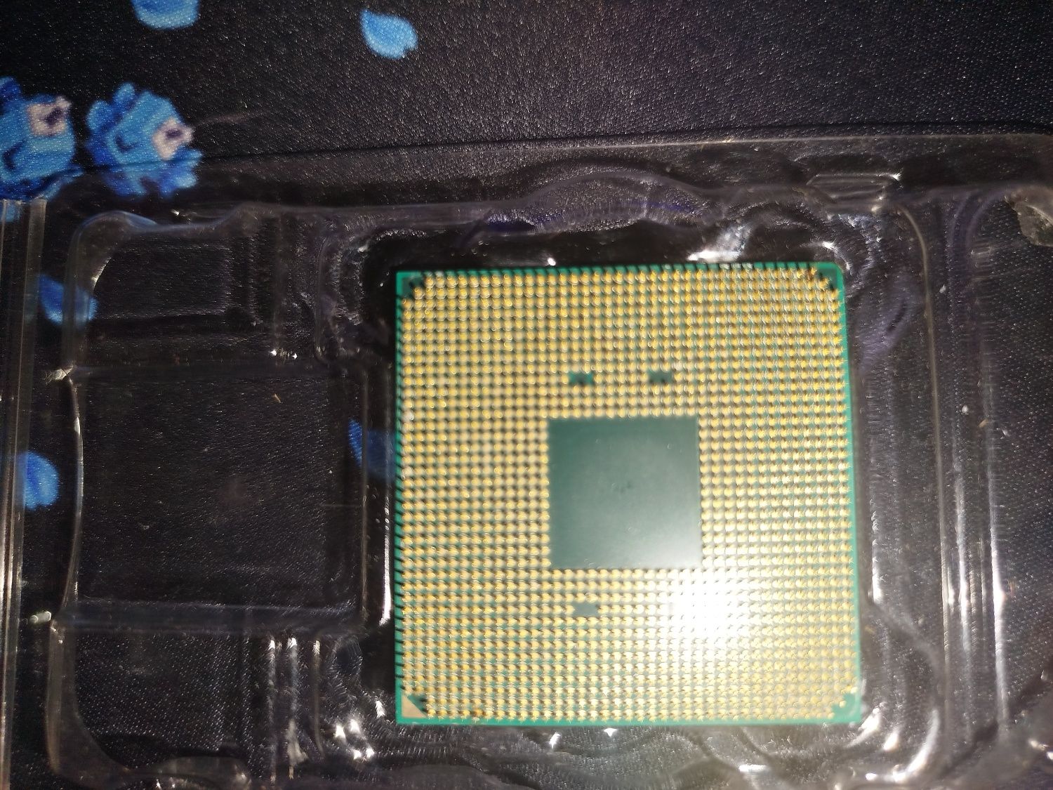 Ryzen 3 1200 ніжки всі цілі.