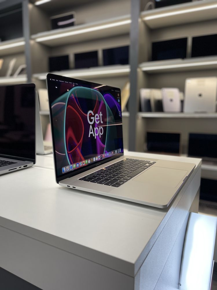 Ноутбук MacBook Pro 16” 2019 i7 16 ОЗУ 512GB SSD стан  9.5/10 #70544