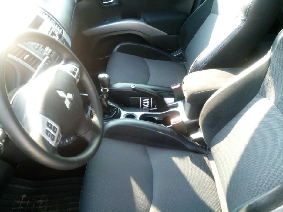 Śliczny Outlander Polift klima elektryka sprowadzony