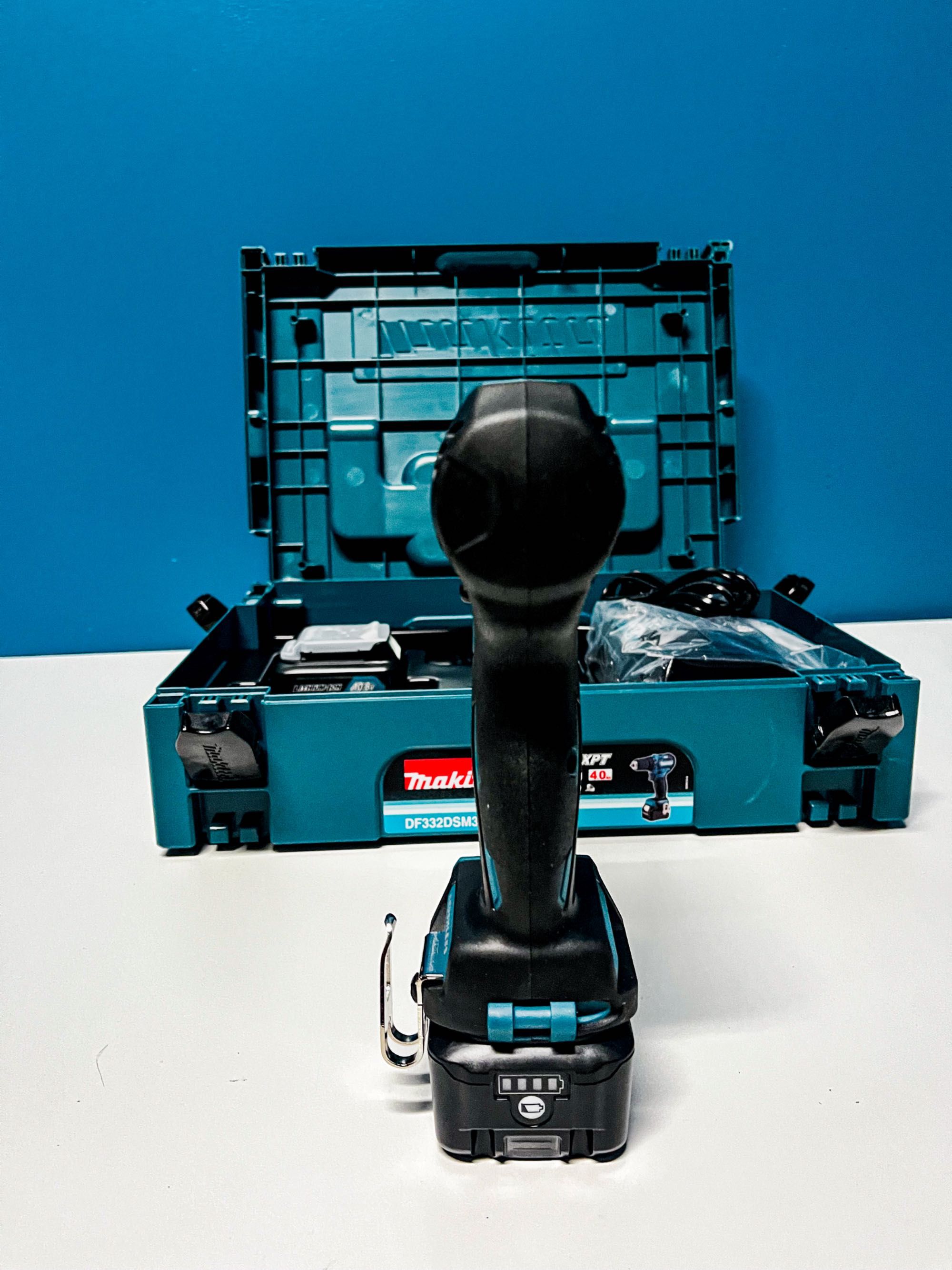 Makita DF332DSM3J – Ultra lekka wkrętarka z 3akumulatorami i ładowarką