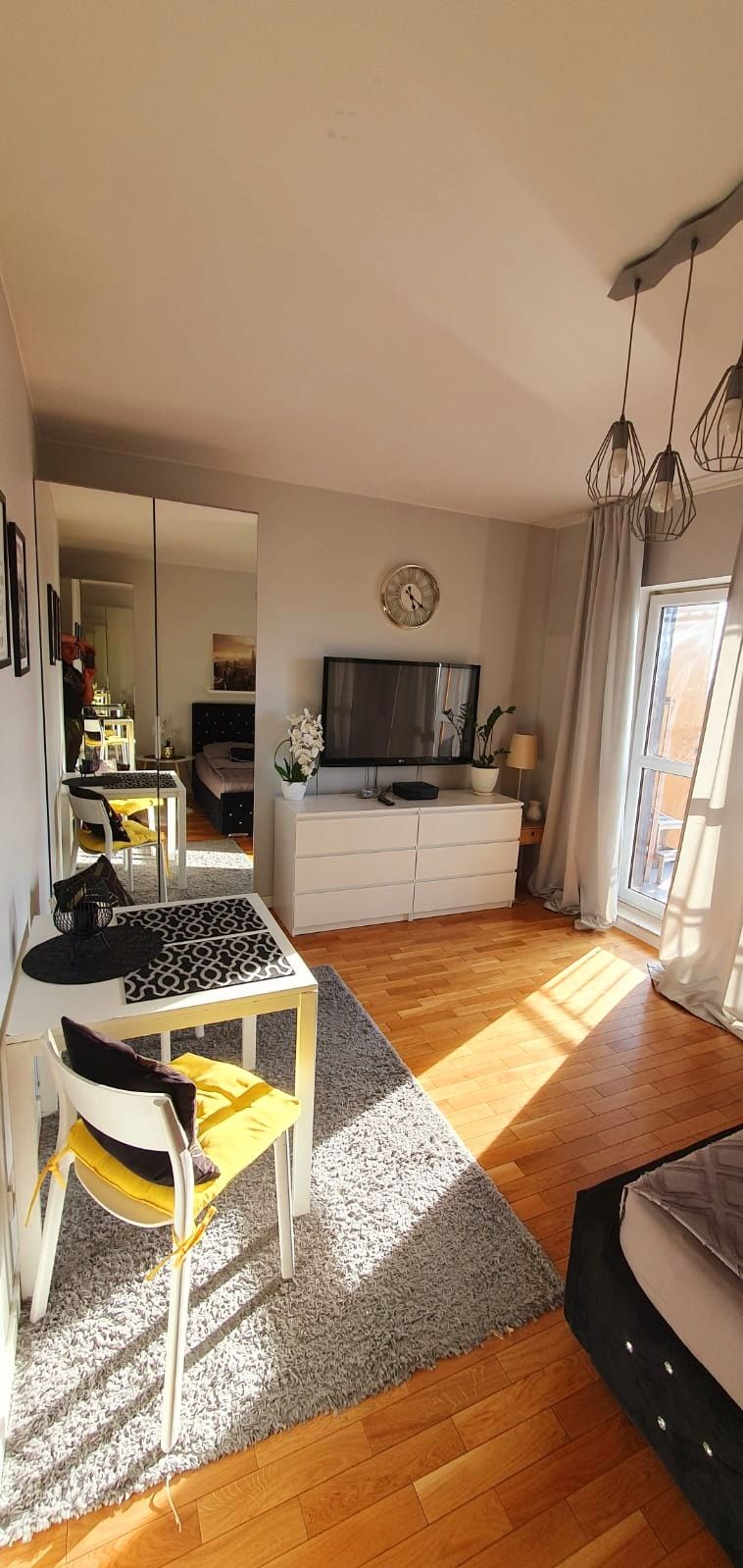 Apartament DELUX przy Galerii Łopuszańska! Na godziny/doby!