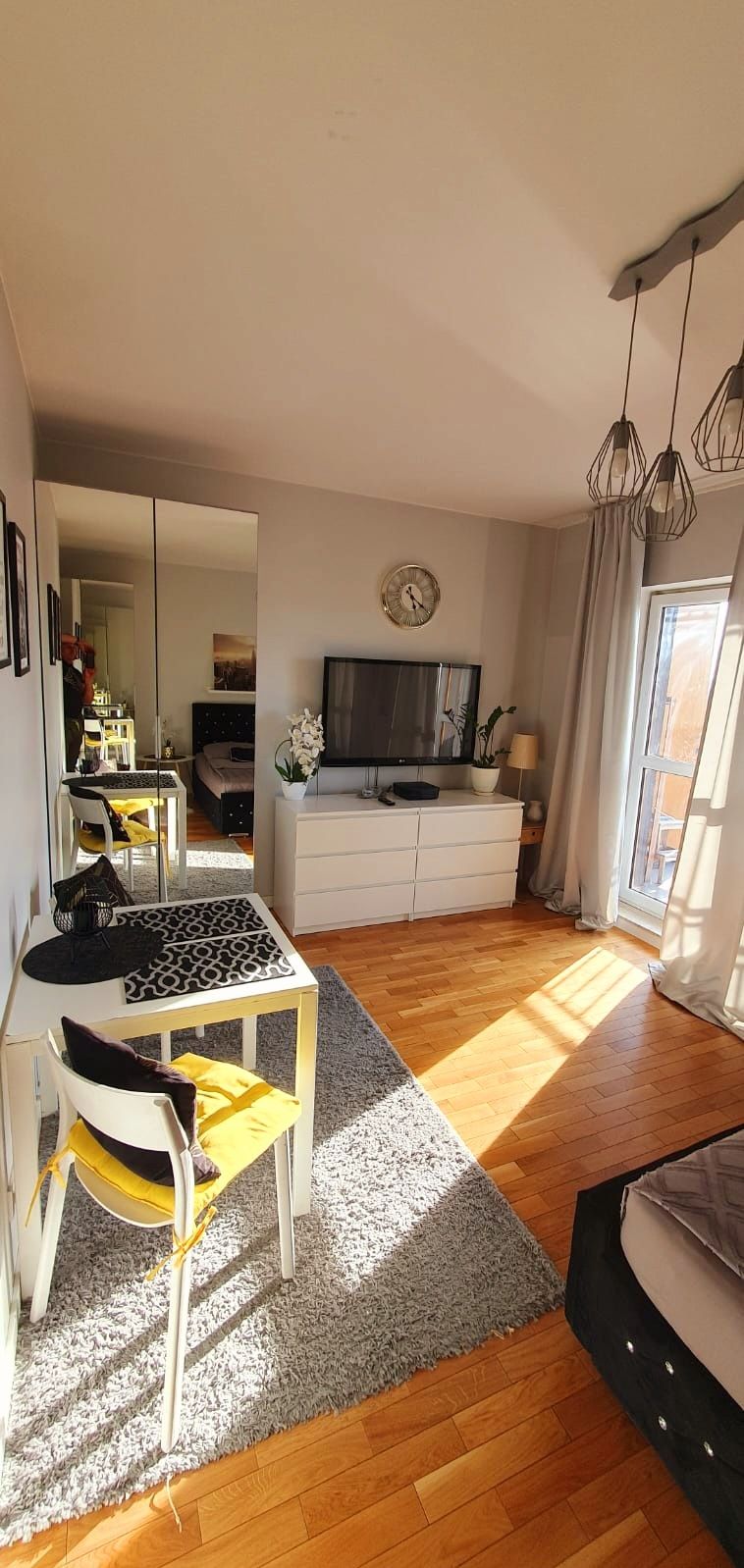 Apartament przy Galerii Łopuszańska! Na godziny i doby