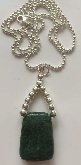 Naszyjnik, agat mszysty na srebrnym lancuszku