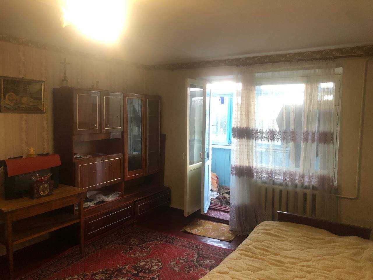 Продаж 1 к. Гречани