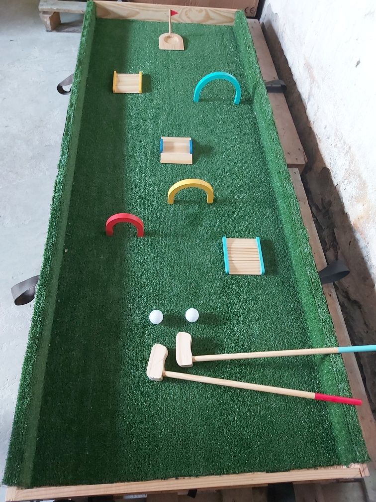 Minigolf, pole minigolfowe