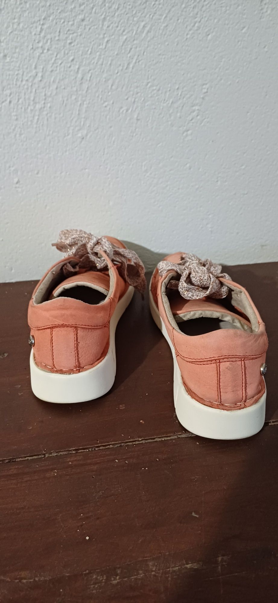 Sapato Hush Puppies