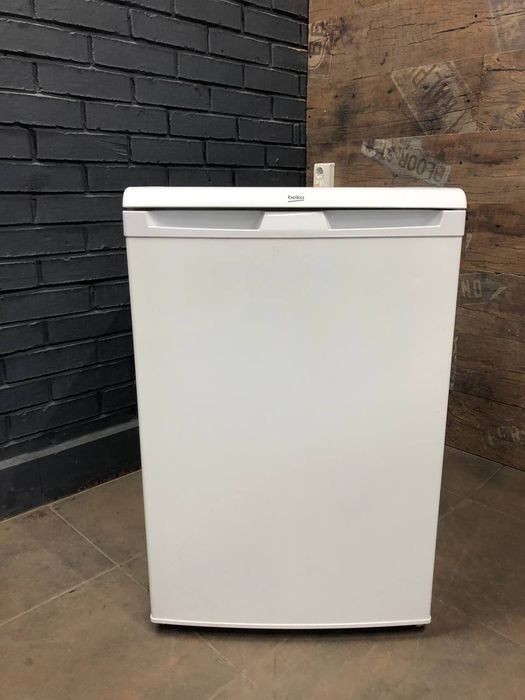 Міні-холодильник Beko TSE1402, 85см та 50+ інших барних холодильників