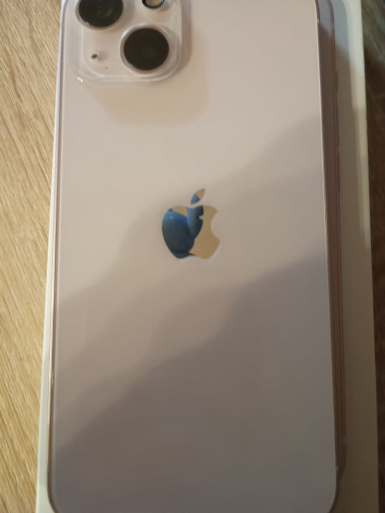 Iphone 13 dobrym stanie