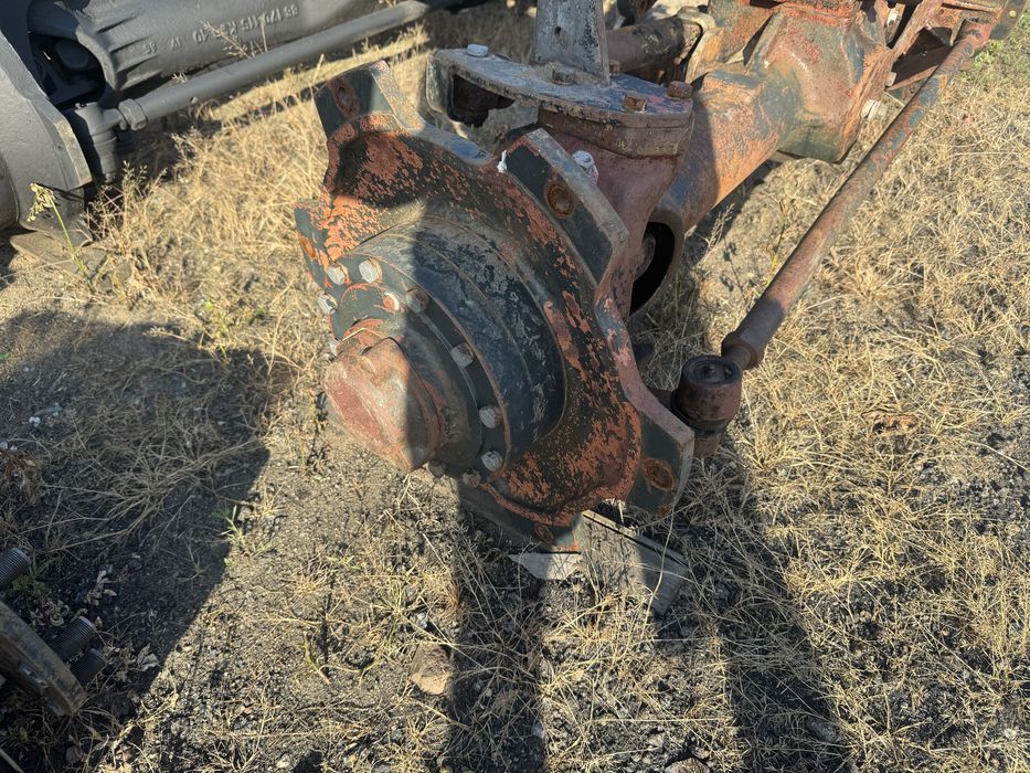 Zwolnica przedniego napędu Zetor 7245/6245/7745/7045/6045