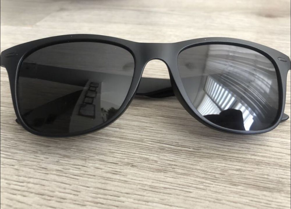 Поляризованные солнцезащитные очки