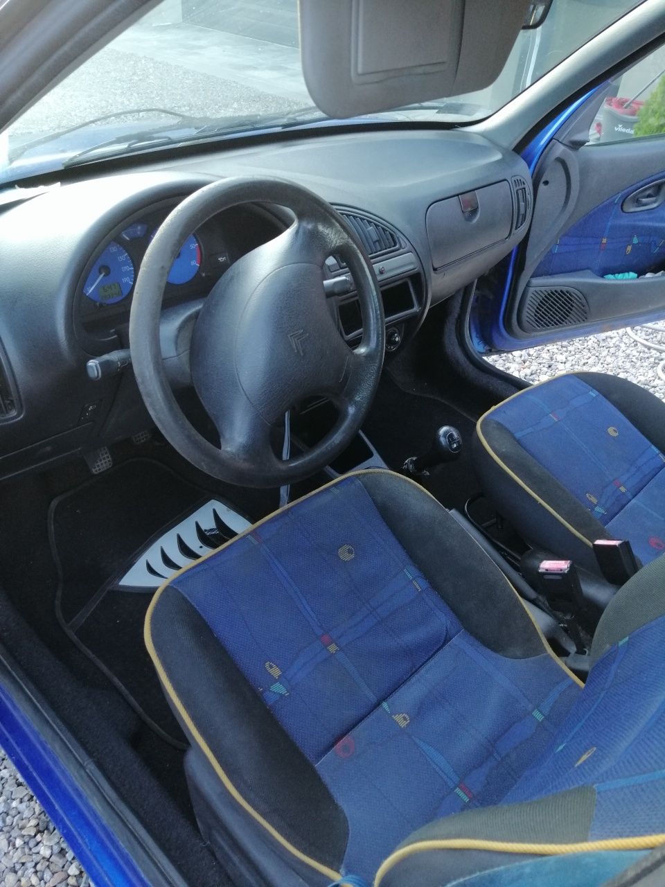 Sprzedam citroen saxo