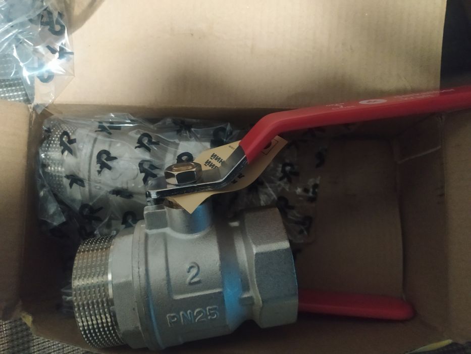 Кран водяний 2 дюйми