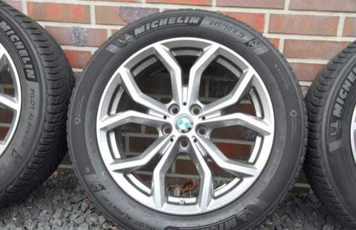 Oryginalne koła zimowe 19 BMW X3 G01 M40i opony Michelin 245/50 R19