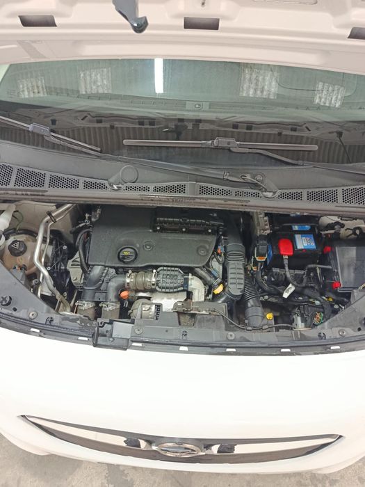 Opel combo 1.6 salvado