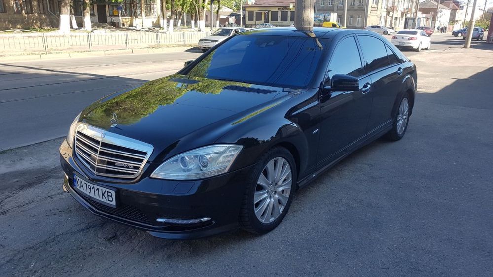 Mercedes Benz S 500 Long 4 Matic 2011г