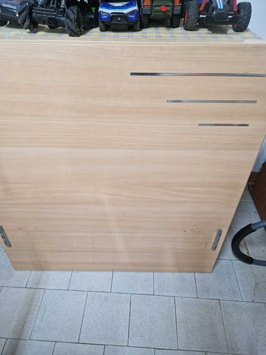 Cama de solteiro usada em bom estado