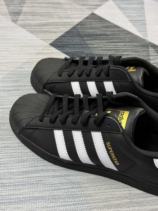 Buty damskie Trampk adidas SuperStar Cloud White Core Black R.40