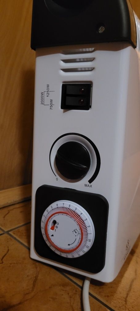 Grzejnik elektryczny 2000W konwektor