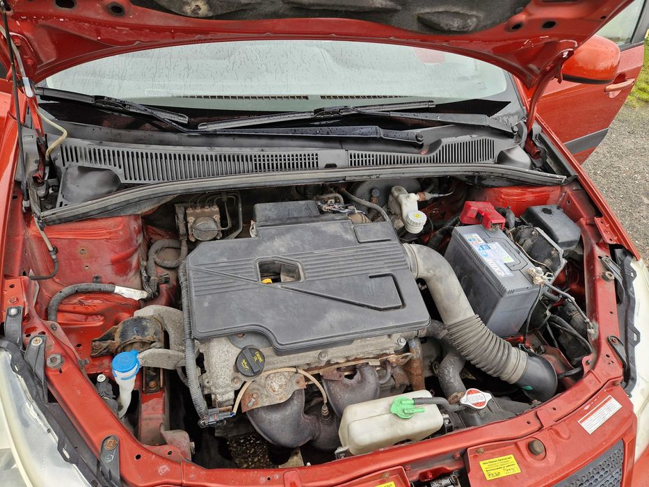 Suzuki SX4 Sprowadzony ! Zarejestrowany ! 1.5 Benzyna ! Hak !