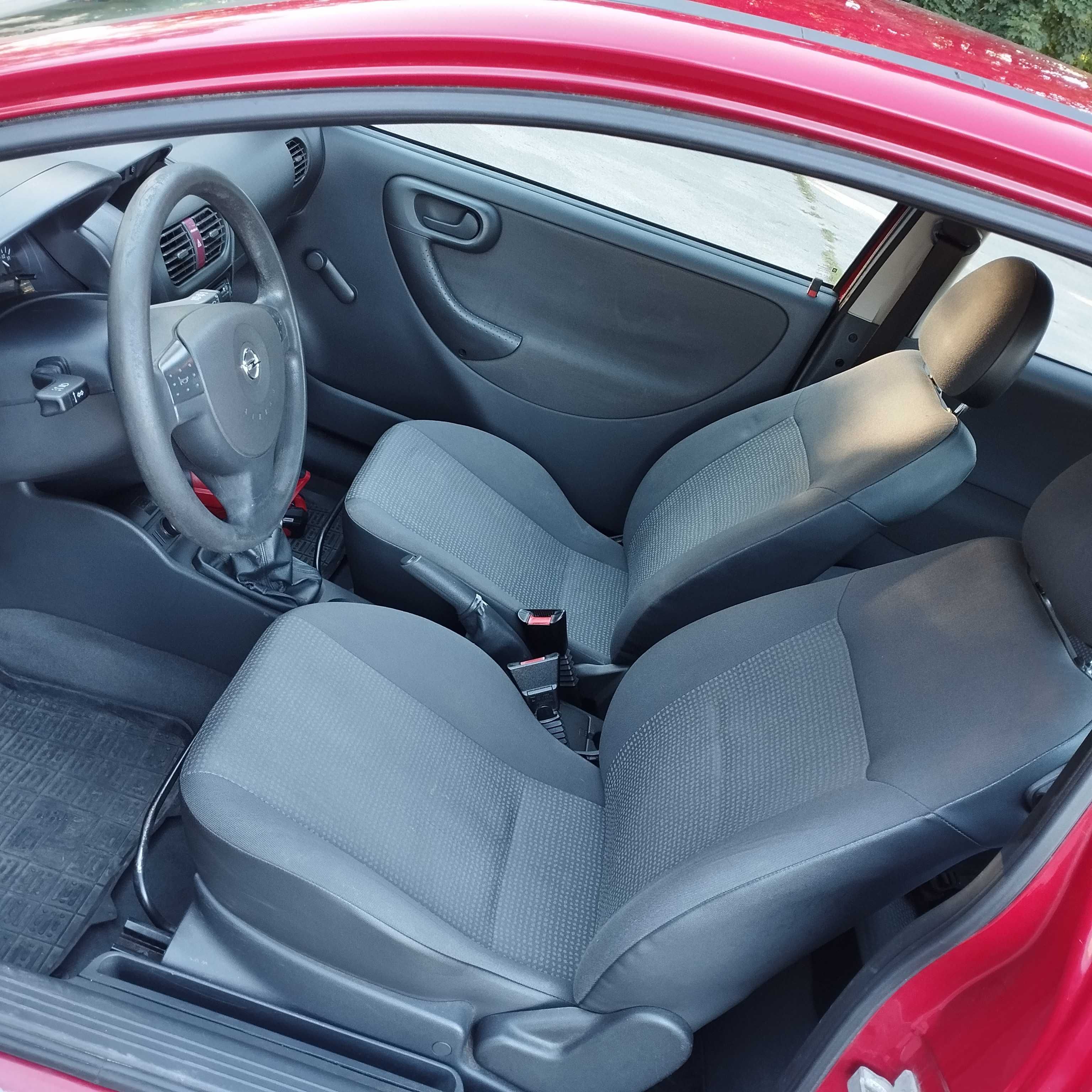 Opel Corsa C 2004r